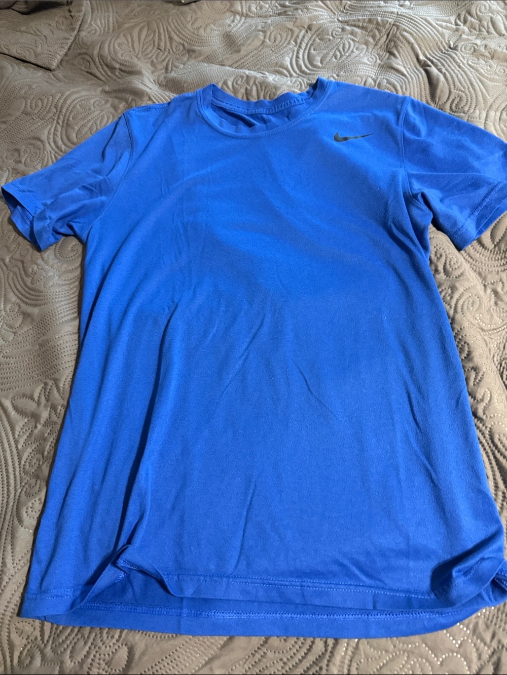 Nike Men's Short Sleeve Athletic Tee in Blue with Small Swoosh